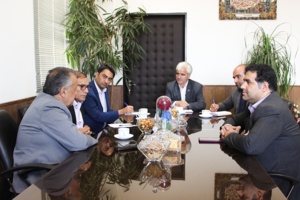 دیدار مدیر مرکز رشد شهرستان و رئیس مرکز نوآوری جواهرات با سرپرست دانشگاه