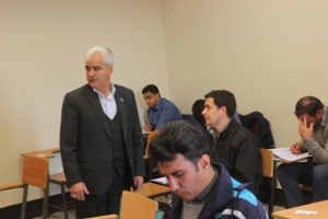 بازدید ریاست دانشگاه از حوزه های برگزاری آزمون دکتری و کارشناسی ارشد