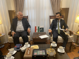 نشست سرپرست دانشگاه نیشابور با سرکنسول پاکستان در مشهد