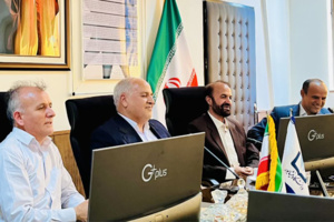 بازدید دانشجویان دانشگاه حکیم سبزواری از دانشگاه نیشابور و گفت و گو با سرپرست دانشگاه