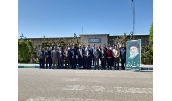 رئیس و جمعی از کارکنان دانشگاه نیشابور به پویش «جان‌فدا» پیوستند