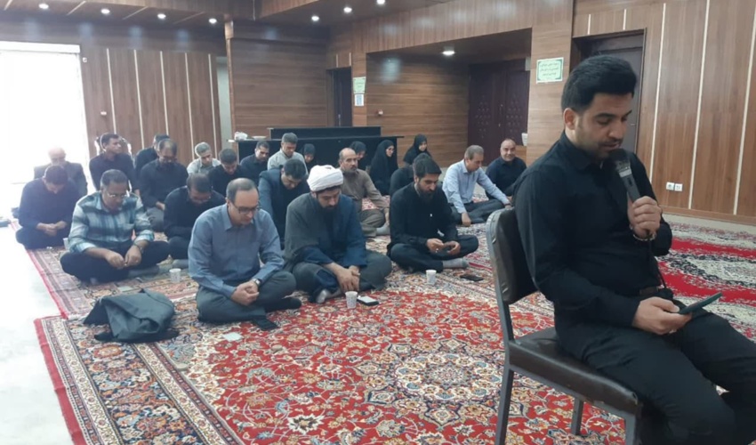 برگزاری مراسم قرائت زیارت عاشورا و کارگاه آشنایی با سلاح در دانشگاه نیشابور