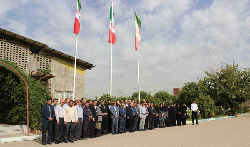 اهتزاز پرچم جمهوری اسلامی ایران در دانشگاه نیشابور