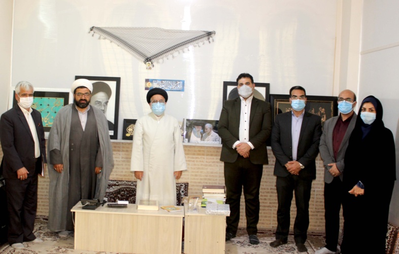 دیدار سرپرست محترم دانشگاه نیشابور و اعضاء هیأت رئیسه با امام جمعه محترم شهرستان
