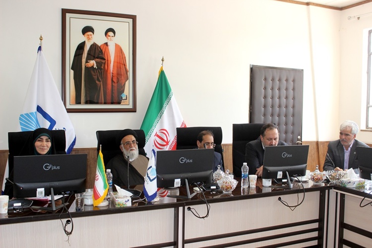 نشست مشترک نمایندگان شهرستان نیشابور با معاون آموزشی وزارت عتف در دانشگاه نیشابور