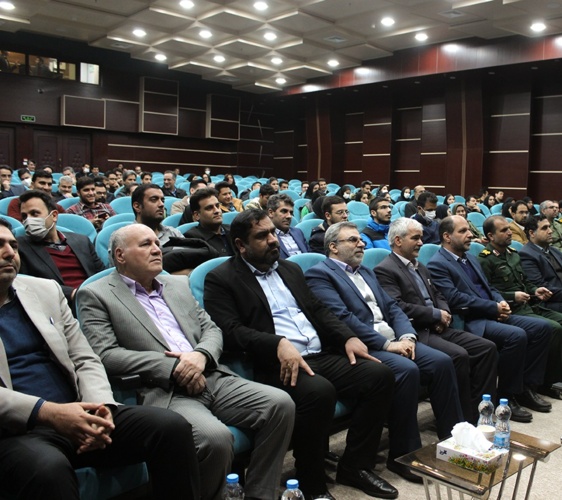 آئین گرامی‌داشت هفته پژوهش و فناوری و امضاء تفاهم‌نامه همکار ی‌های مشترک دانشگاه نیشابور و دانشگاه امام حسین(ع)