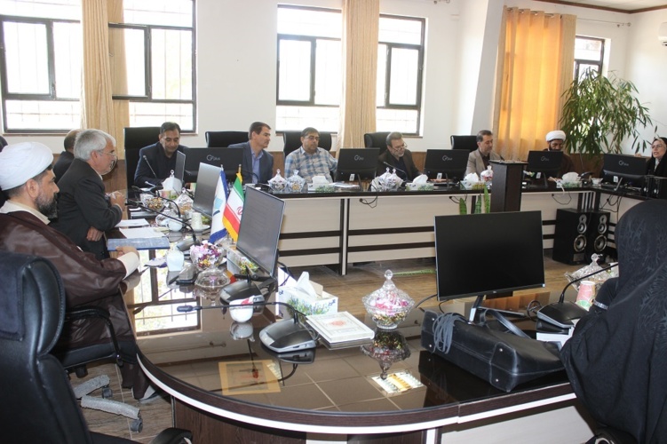 برگزاری جلسه هم اندیشی کمیته عفاف و حجاب شهرستان در دانشگاه نیشابور