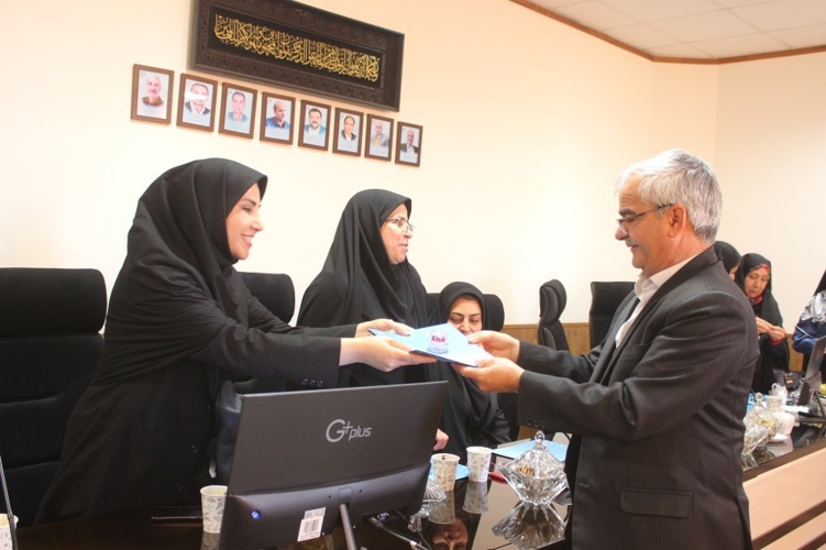 نشست صمیمانه اعضاء هیأت رئیسه دانشگاه با بانوان دانشگاهی