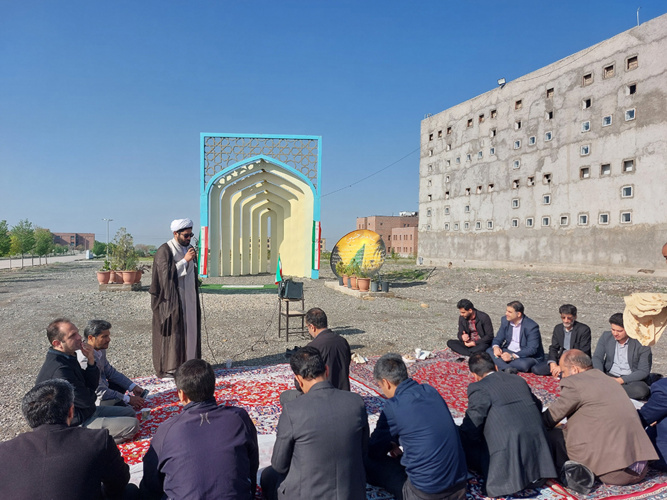 برگزاری مراسم پرفیض و معنوی زیارت عاشورا در دانشگاه و حمایت از مردم مظلوم فلسطین