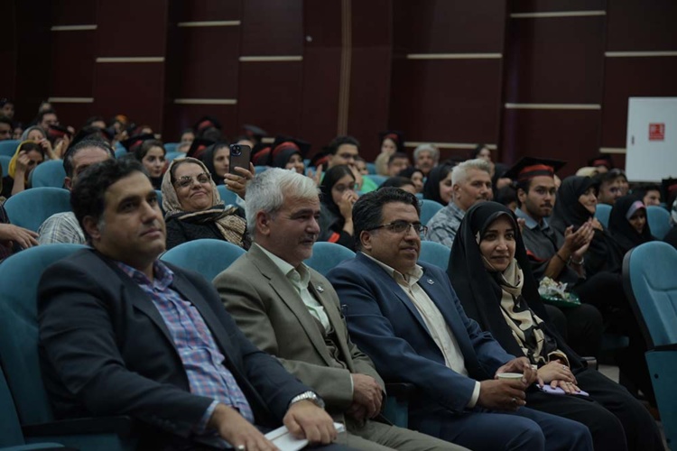 آئین دانش آموختگی دانشجویان دانشگاه نیشابور برگزار شد