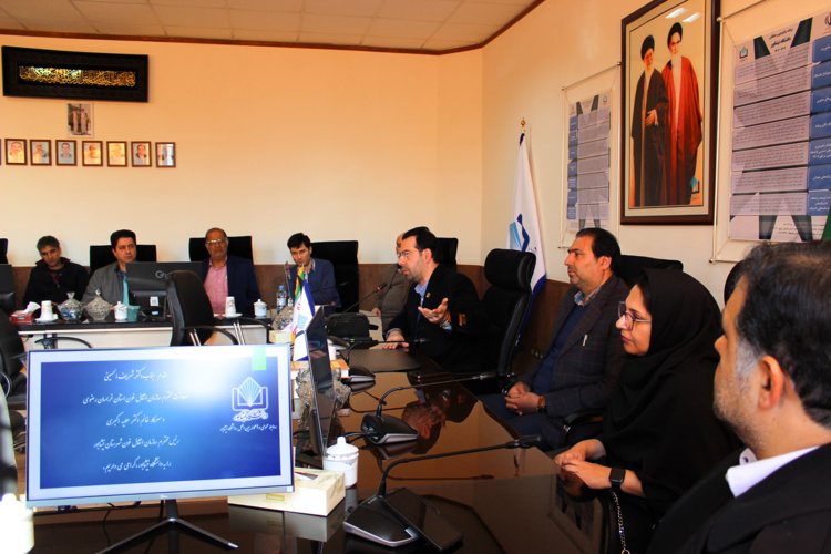برگزاری جلسه توجیهی فواید و شرایط اهدای خون در دانشگاه نیشابور