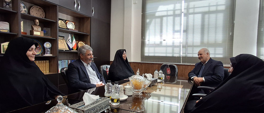 دیدار رئیس آموزشکده ملی مهارت دختران نیشابور با سرپرست دانشگاه نیشابور