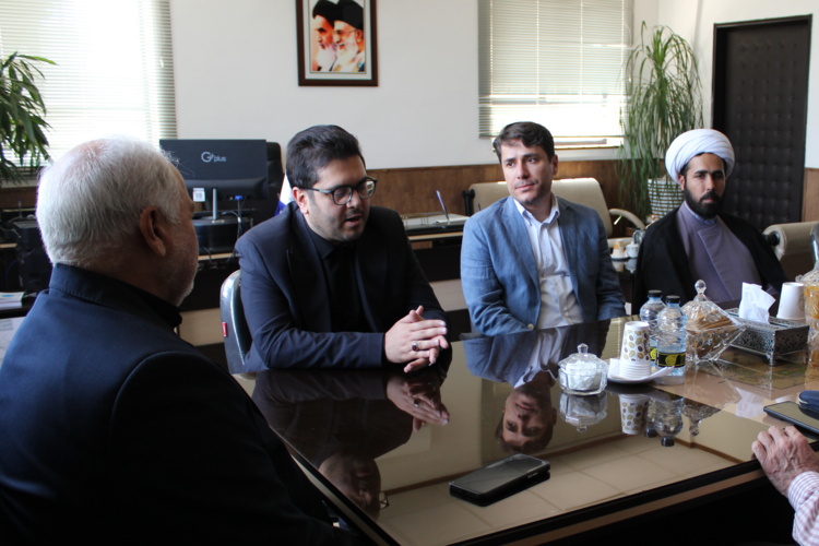 دکتر باقری: تولیدات فرهنگی و هنری دانشجویان دانشگاه نیشابور در نگارخانه های وزارت علوم به نمایش گذاشته می شود