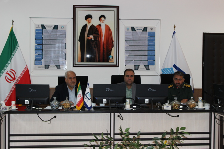 دکتر صادقی سمرجانی: جامعه دانشگاهیان آماده ارائه خدمات در مواقع اضطراری به مردم هستند