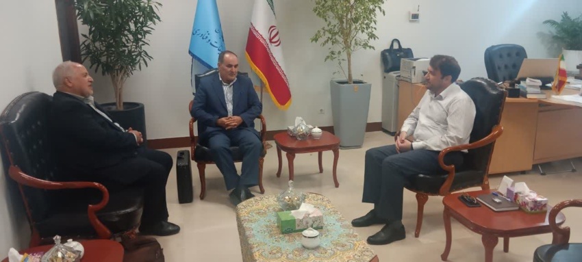 تعامل ریاست دانشگاه با مسئولین وزارت علوم در راستای پیشبرد اهداف دانشگاه