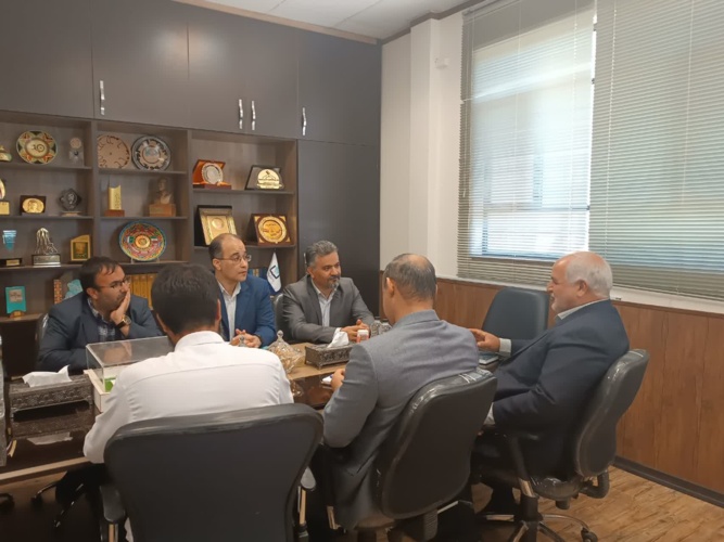 بازدید رئیس پارک علم ‌و فناوری خراسان رضوی از دانشگاه نیشابور