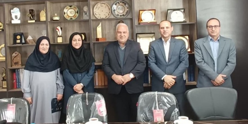 جلسه تکریم و معارفه رئیس آزمایشگاه مرکزی دانشگاه نیشابور برگزار شد