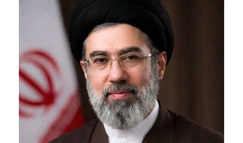 بیعت هیأت رییسه به همراه جامعه دانشگاهی نیشابور با آیت الله خامنه ای؛ رهبر معظم انقلاب اسلامی