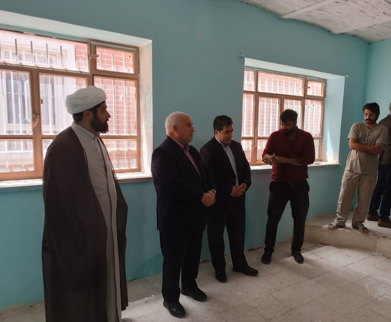 سرپرست دانشگاه نیشابور از اردوی جهادی دانشجویان بازدید کرد